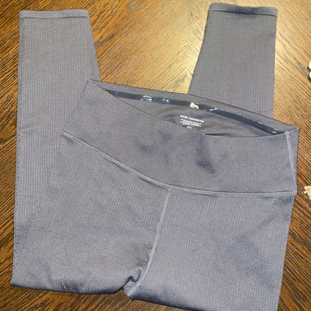 Good American Seamless Ribbed Legging NWOT Size 5/6 (2XL-3XL)